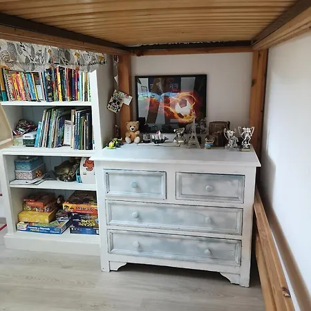 Вилла Belle Maison Familiale Avec Piscine, Stade, Et Nombreuses Activites