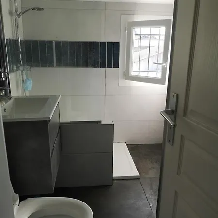 Villa Belle Maison Familiale Avec Piscine, Stade, Et Nombreuses Activites