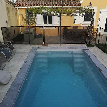 Belle Maison Familiale Avec Piscine, Stade, Et Nombreuses Activites Villa